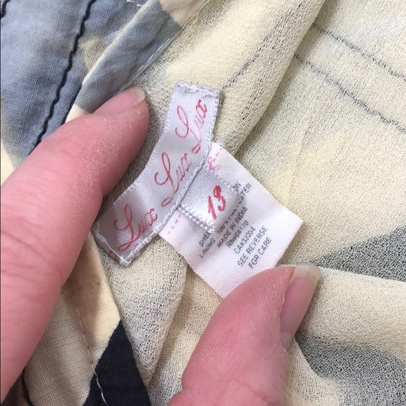 Pleated geometric skirt - Picture 4 of 6